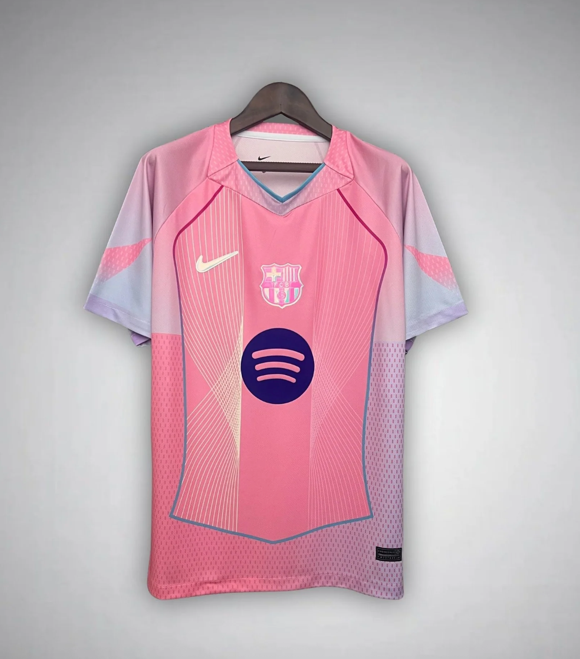 2025 Barcelona Pink kit