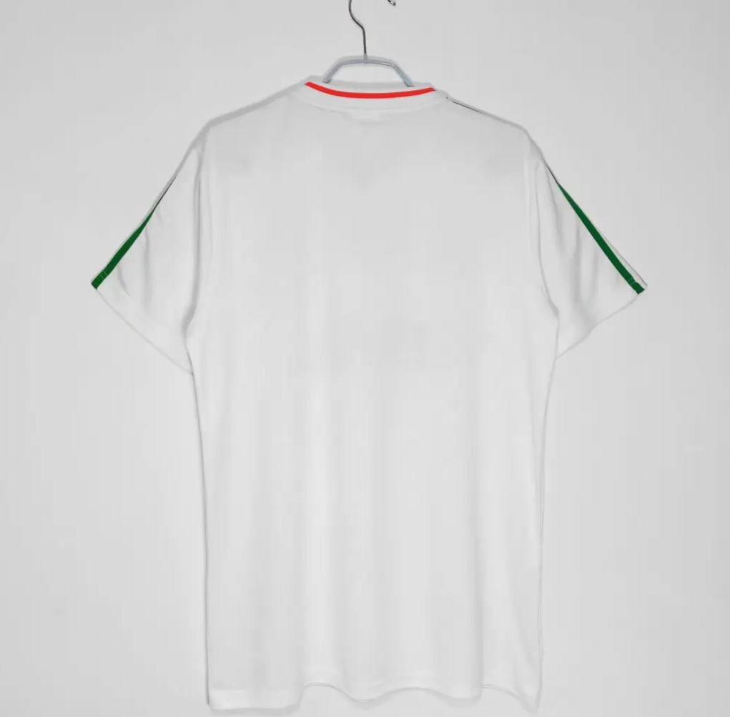 Ireland 1990 Away kit