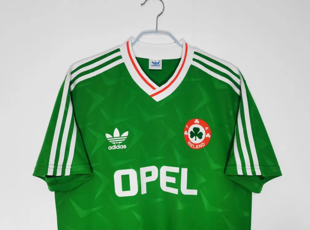 Ireland 1990 Home kit