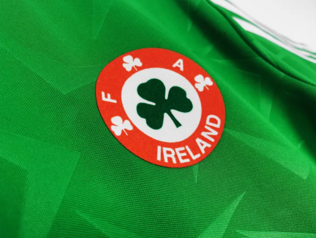 Ireland 1990 Home kit